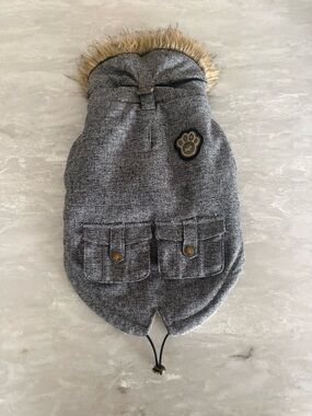 Canada Pooch Alaskan Army Gray Dog Parka - Size 12